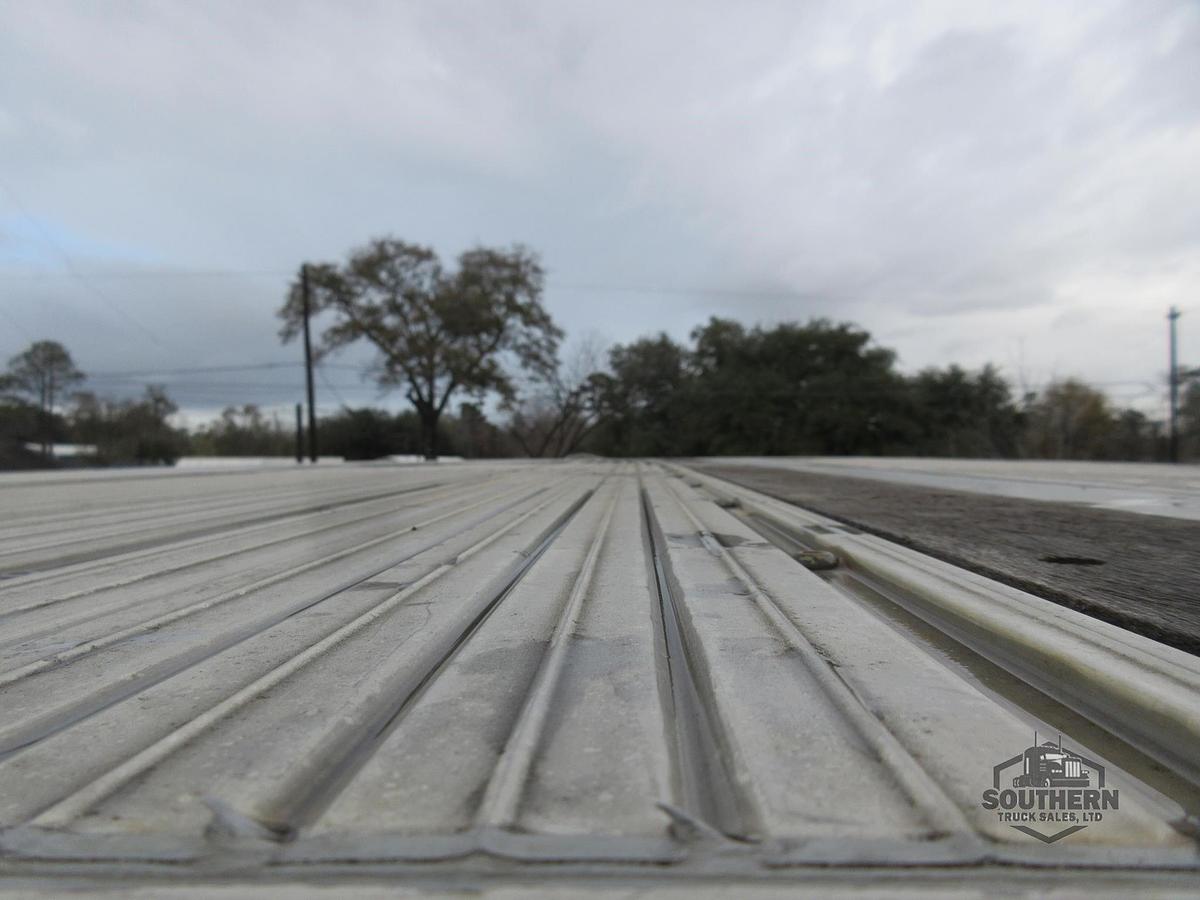 Used 2023 HYUNDAI 48 ft x 102 in