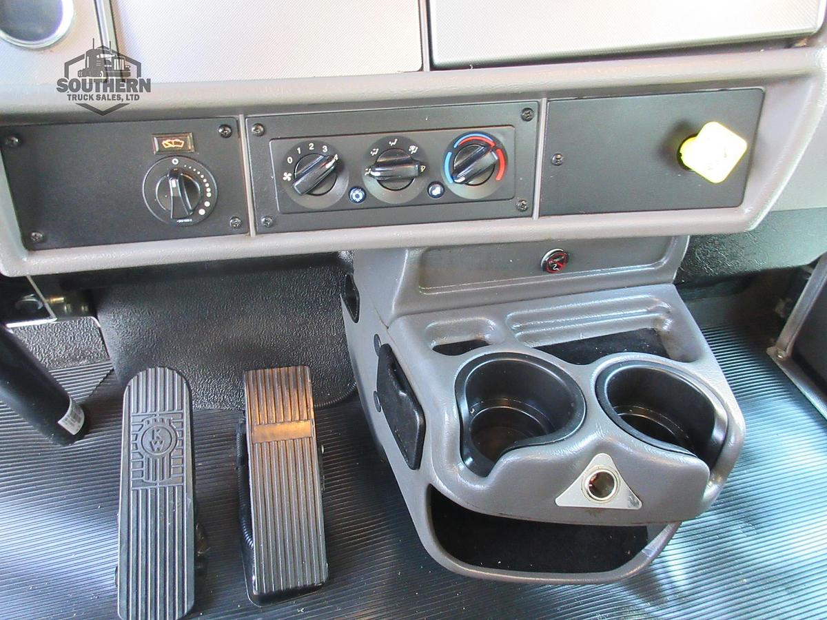 Used 2021 KENWORTH T270