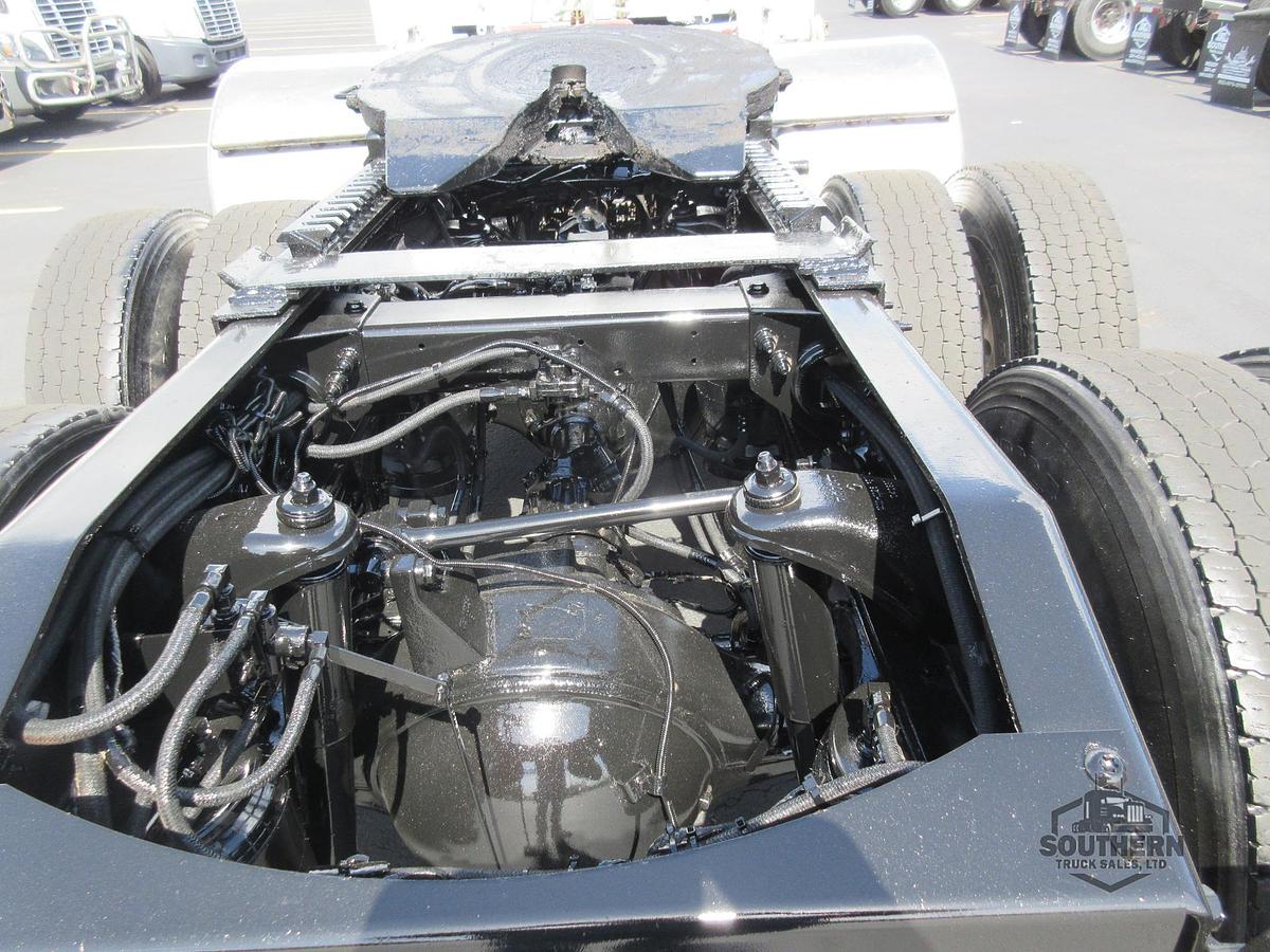 Used 2019 PETERBILT 567