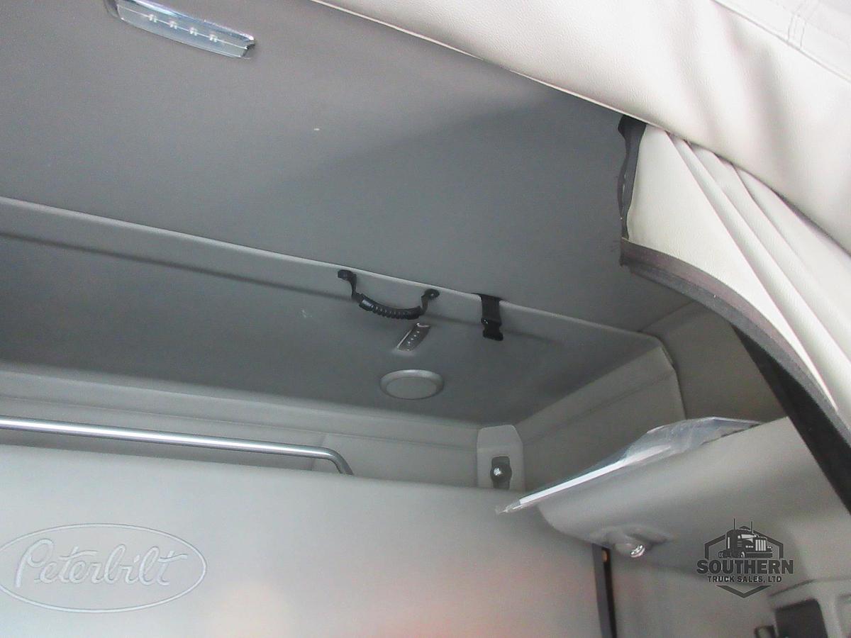 Used 2018 PETERBILT 579