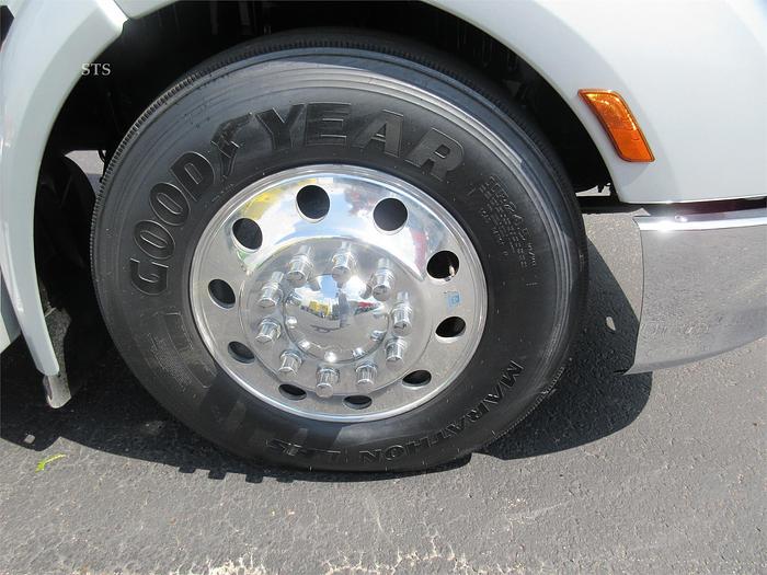 Used 2018 PETERBILT 579