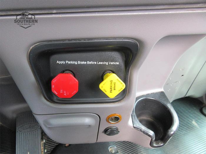 Used 2014 PETERBILT 365