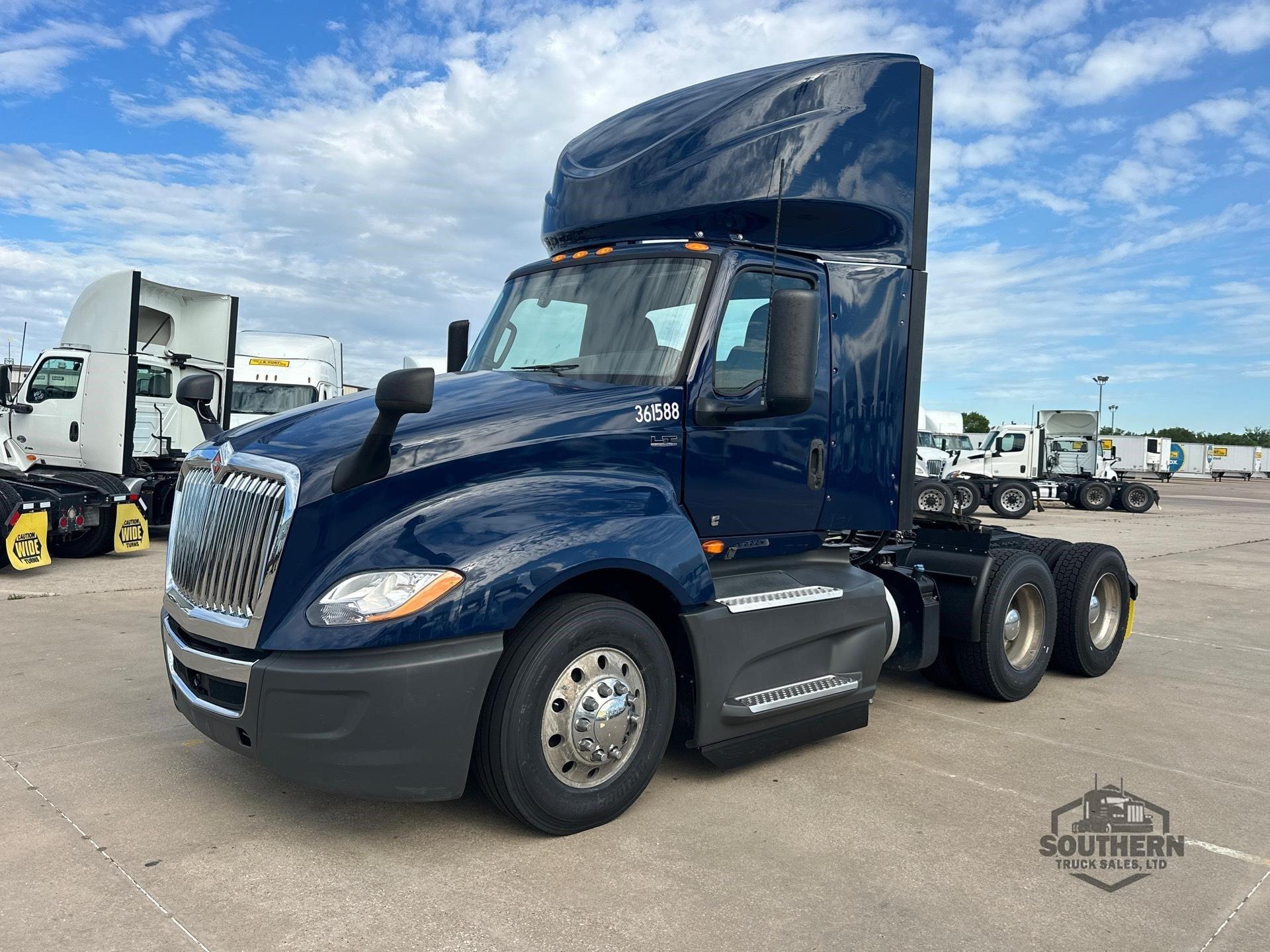 Used 2021 INTERNATIONAL LT