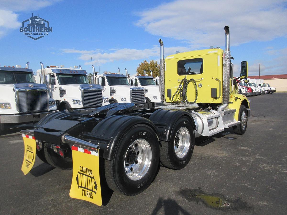 Used 2020 PETERBILT 567