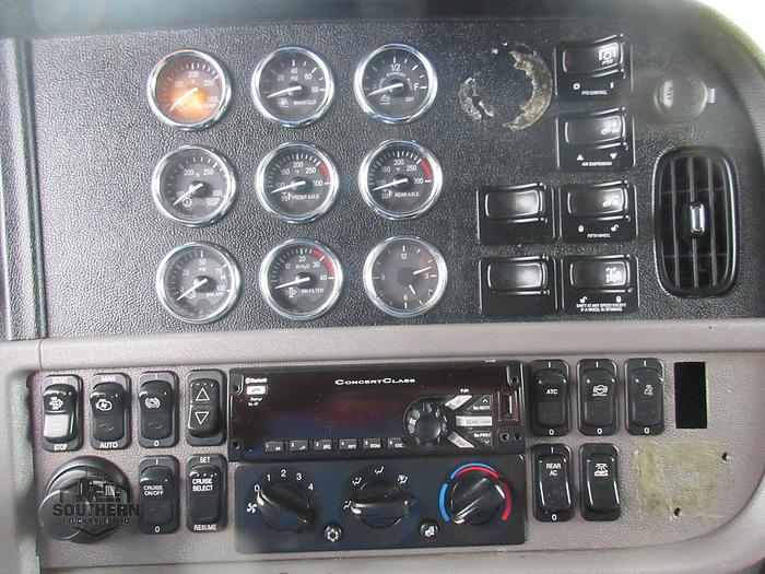 Used 2020 PETERBILT 389