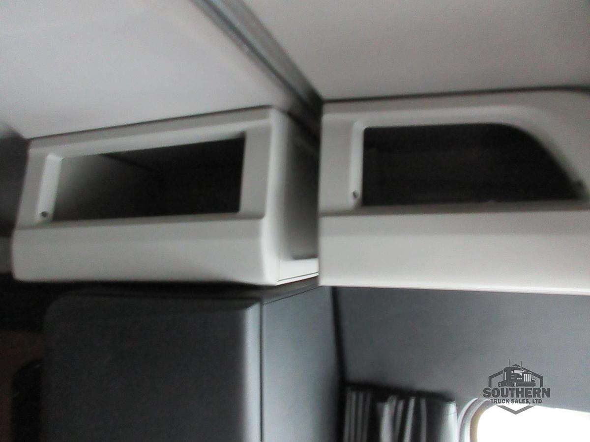 Used 2020 FREIGHTLINER CASCADIA 126