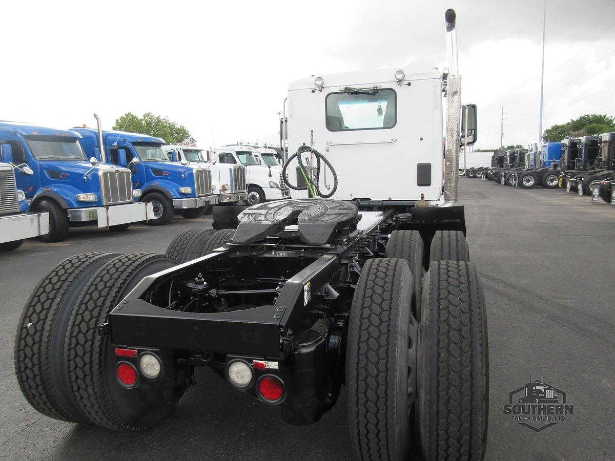 Used 2018 PETERBILT 579