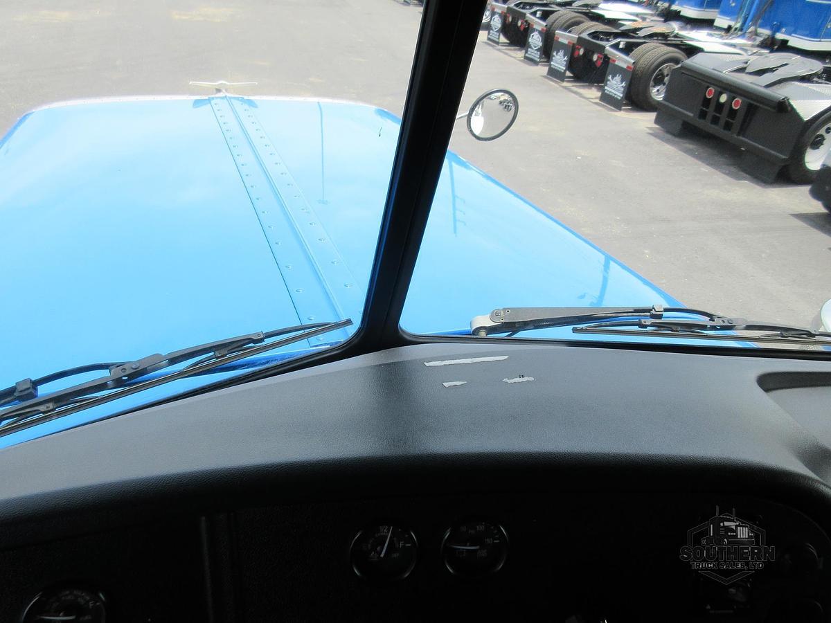 Used 2019 PETERBILT 389