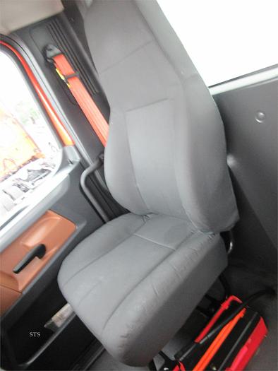 Used 2018 FREIGHTLINER CASCADIA 116