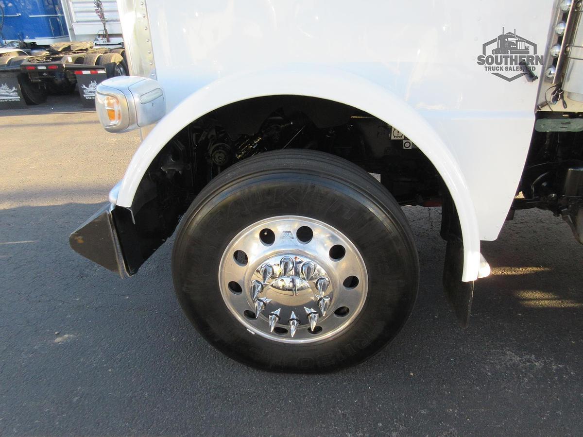 Used 2020 PETERBILT 389