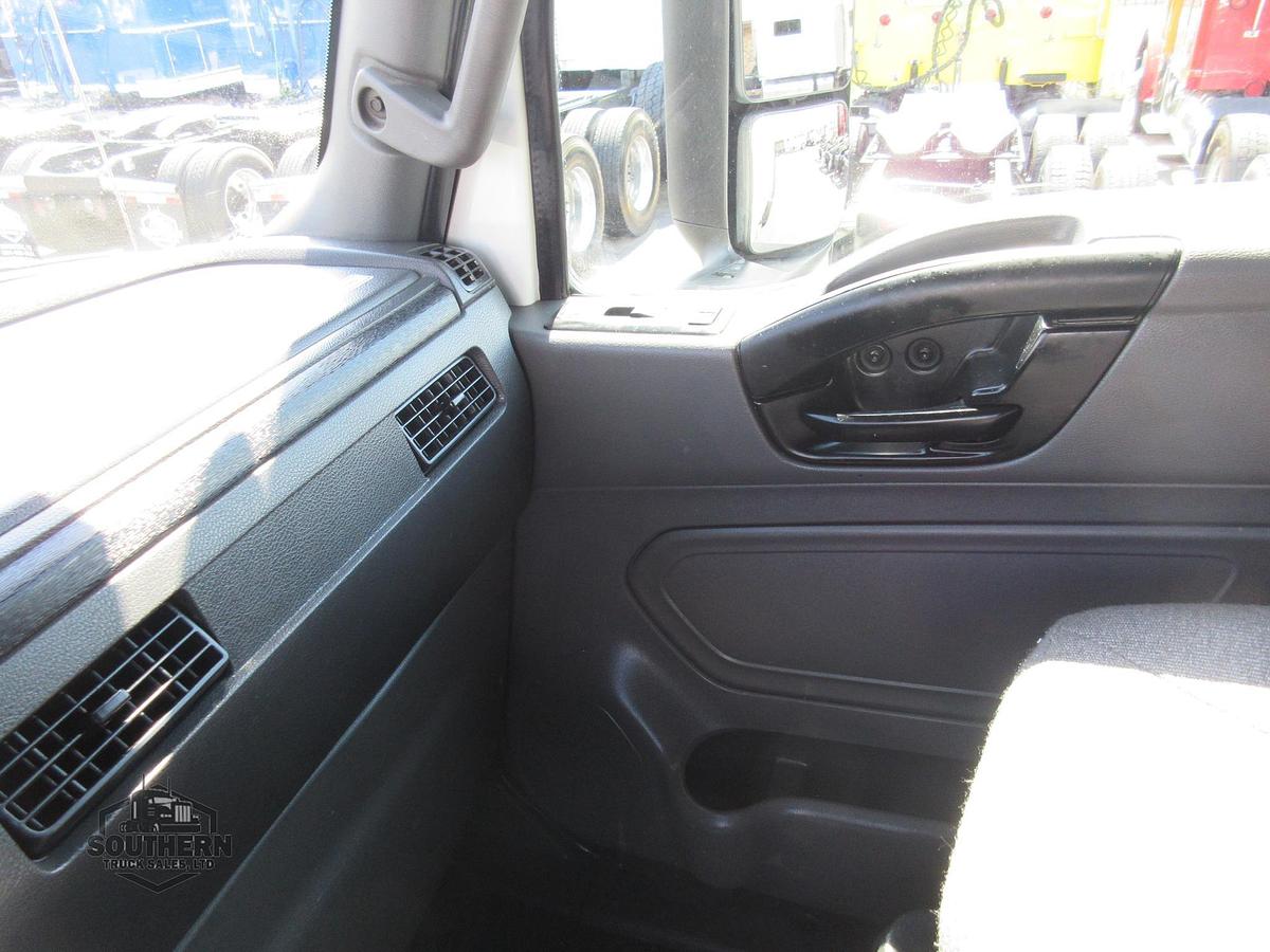 Used 2020 INTERNATIONAL LT