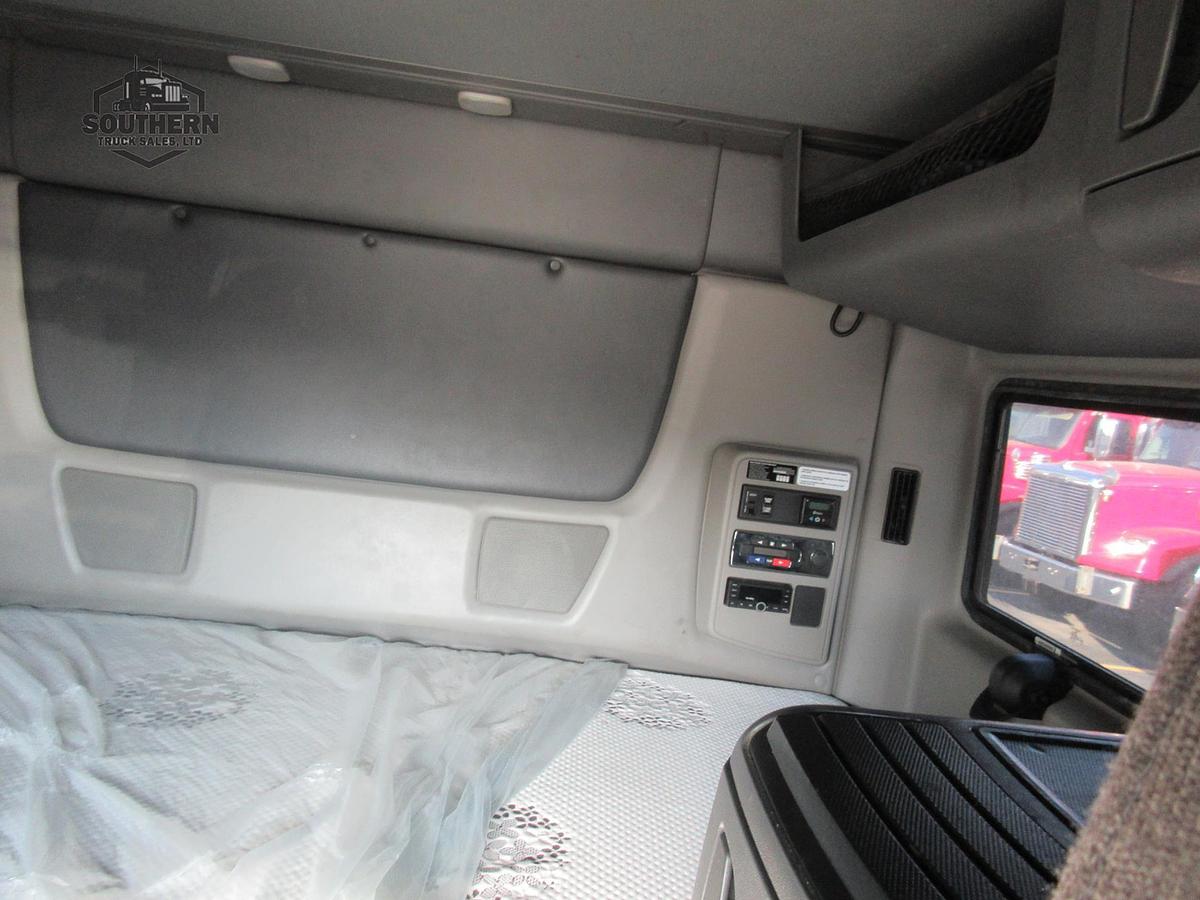 Used 2021 INTERNATIONAL LT