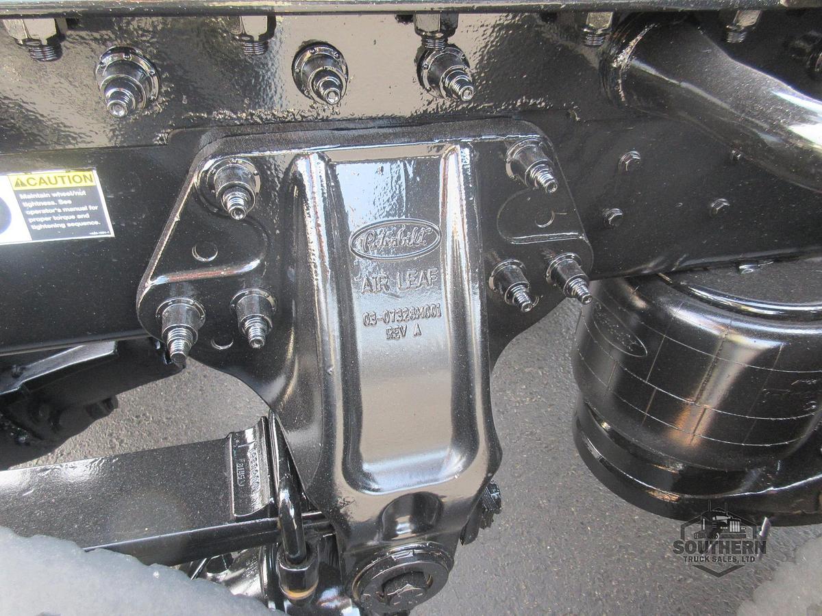 Used 2019 PETERBILT 389