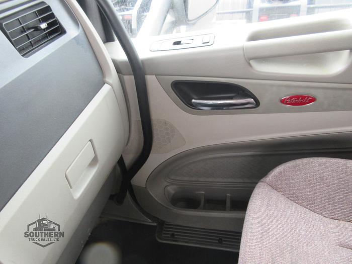 Used 2020 PETERBILT 567