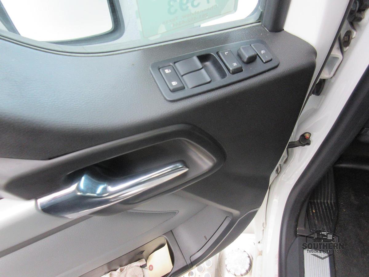 Used 2025 KENWORTH T880