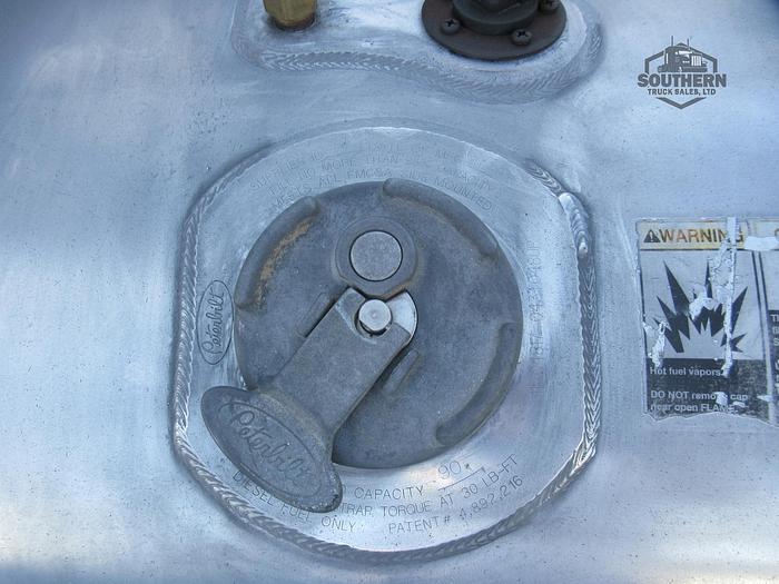 Used 2019 PETERBILT 389