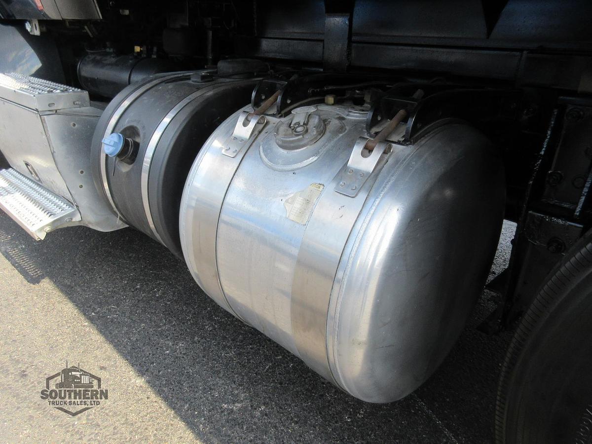 Used 2018 PETERBILT 579