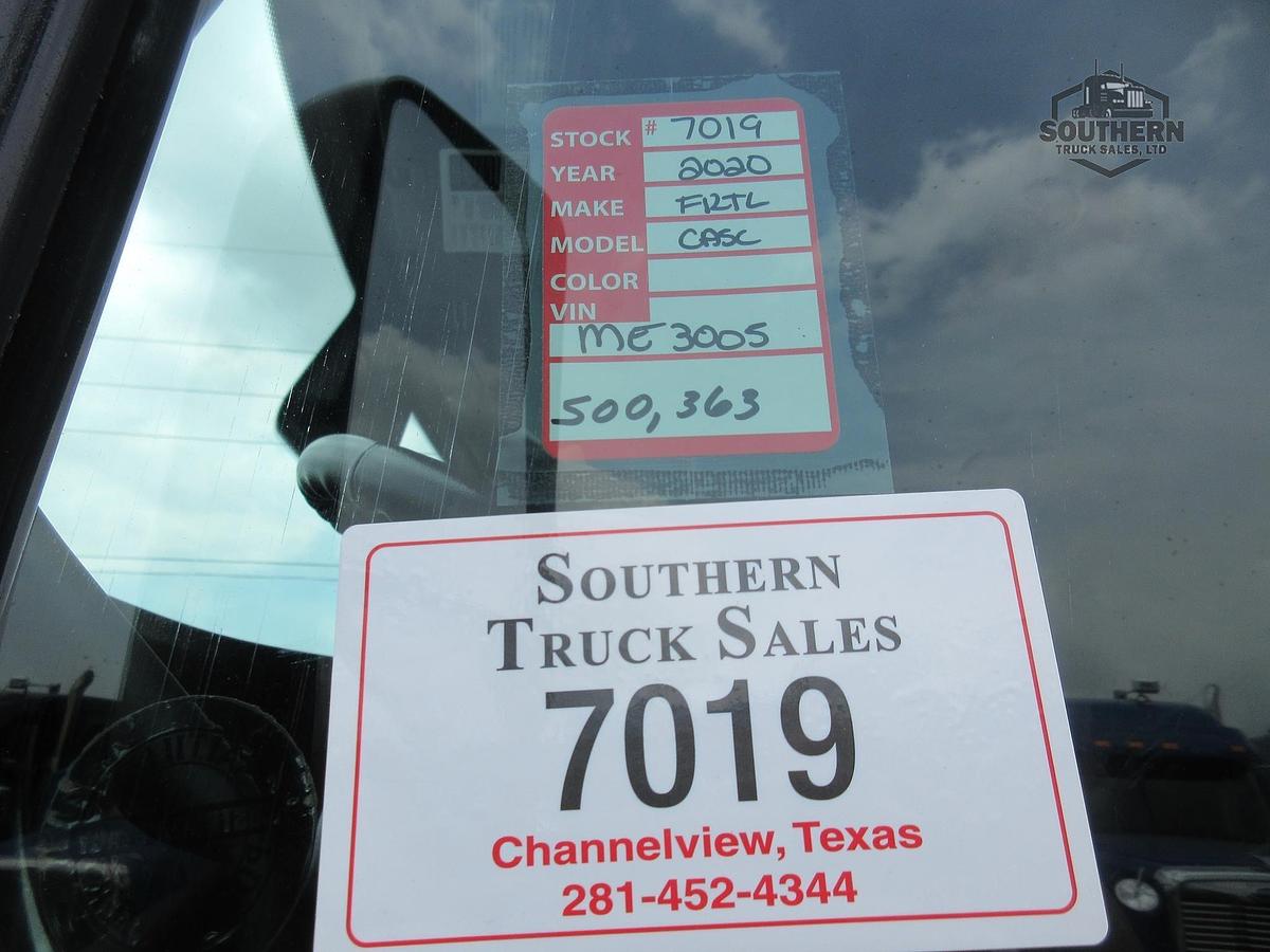 Used 2020 FREIGHTLINER CASCADIA 126