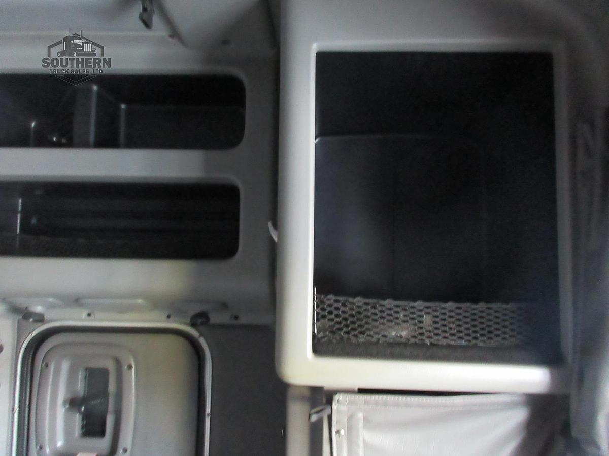 Used 2019 PETERBILT 389