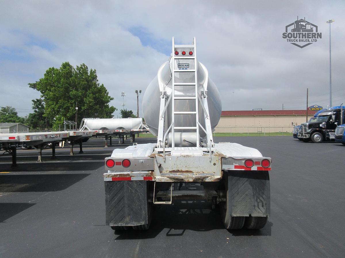 Used 2010 POLAR Tandem Axle