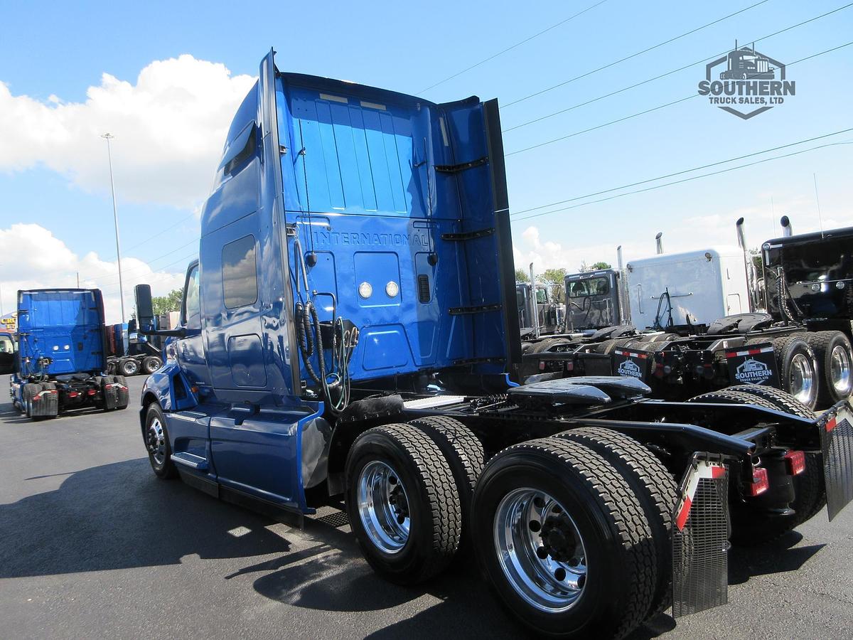 Used 2021 INTERNATIONAL LT