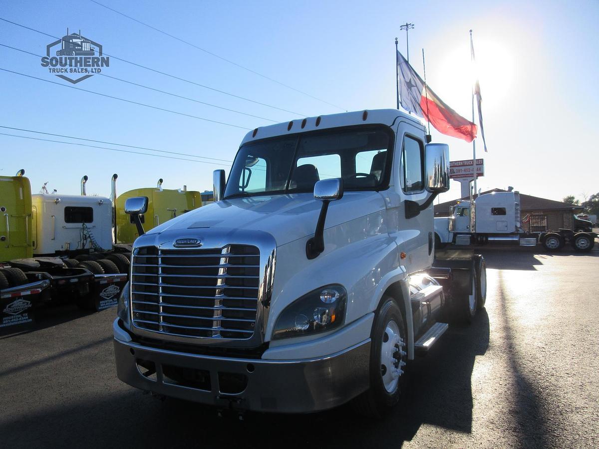 Used 2020 FREIGHTLINER CASCADIA 125
