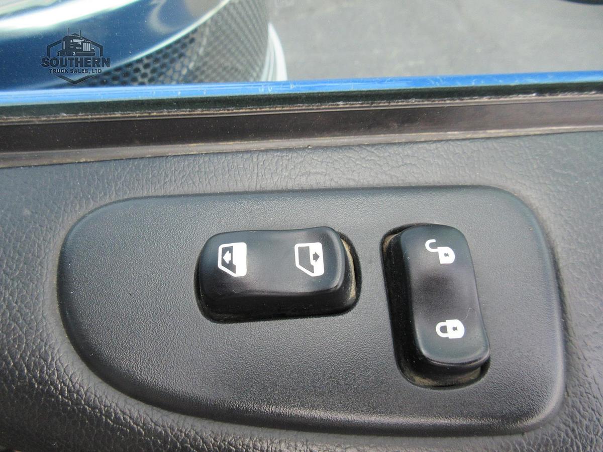 Used 2018 PETERBILT 389