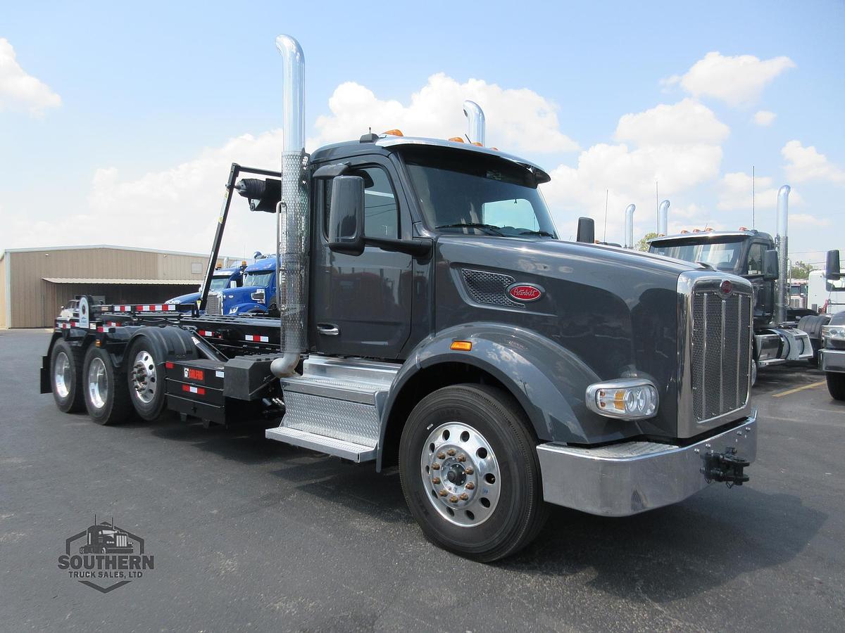 Used 2025 PETERBILT 567