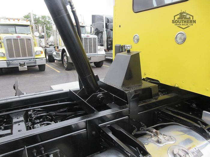 Used 2021 PETERBILT 579