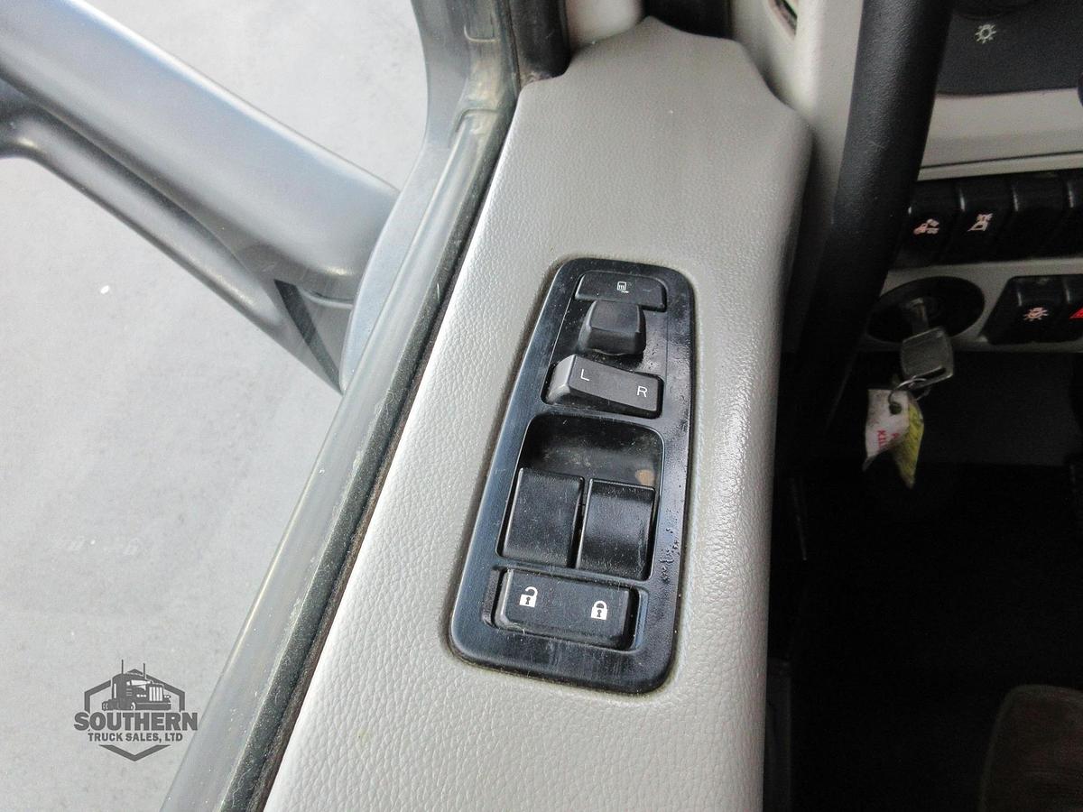 Used 2019 PETERBILT 567