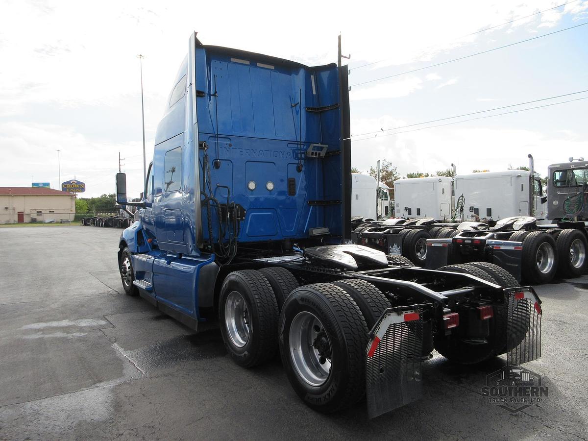 Used 2021 INTERNATIONAL LT