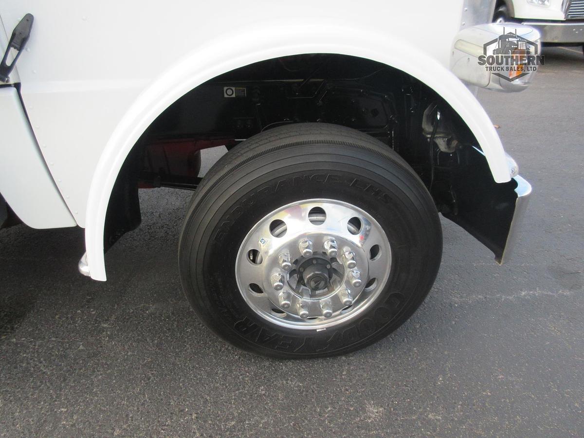 Used 2018 PETERBILT 389