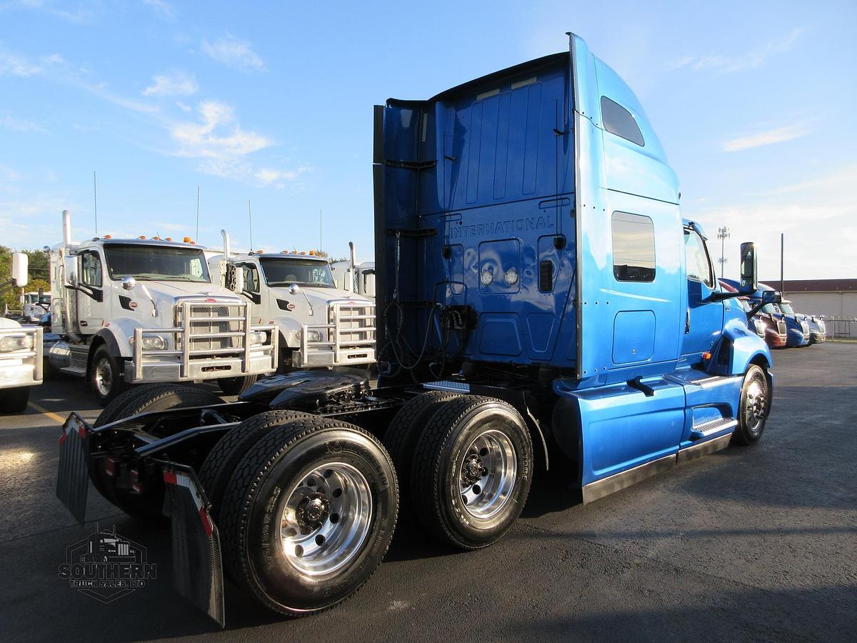 Used 2021 INTERNATIONAL LT