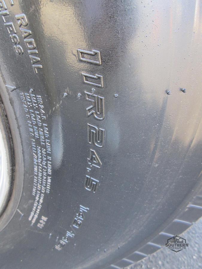 Used 2020 PETERBILT 567