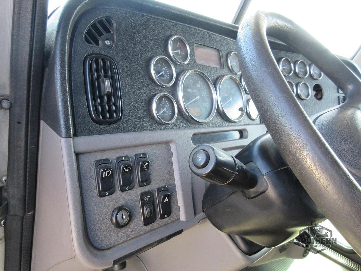 Used 2019 PETERBILT 389