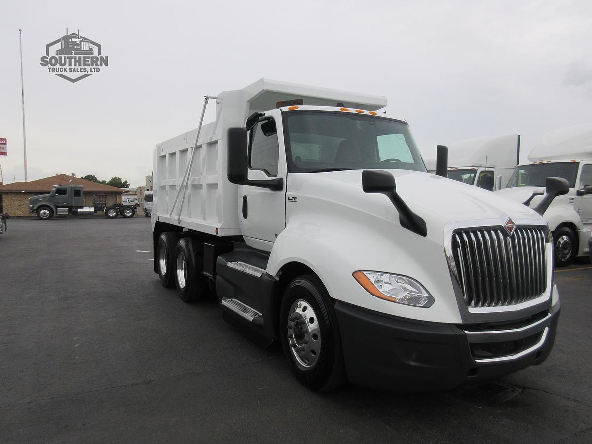 Used 2021 INTERNATIONAL LT