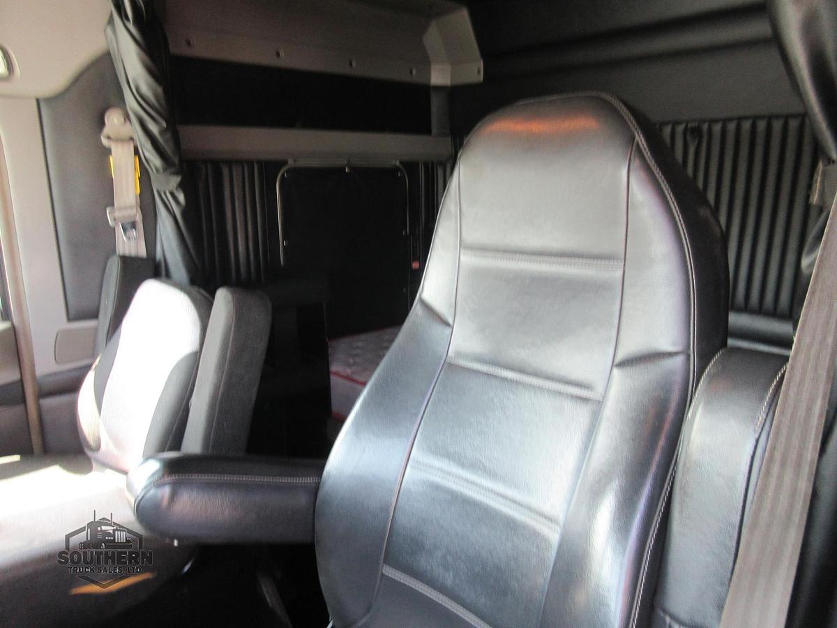 Used 2013 KENWORTH W900L