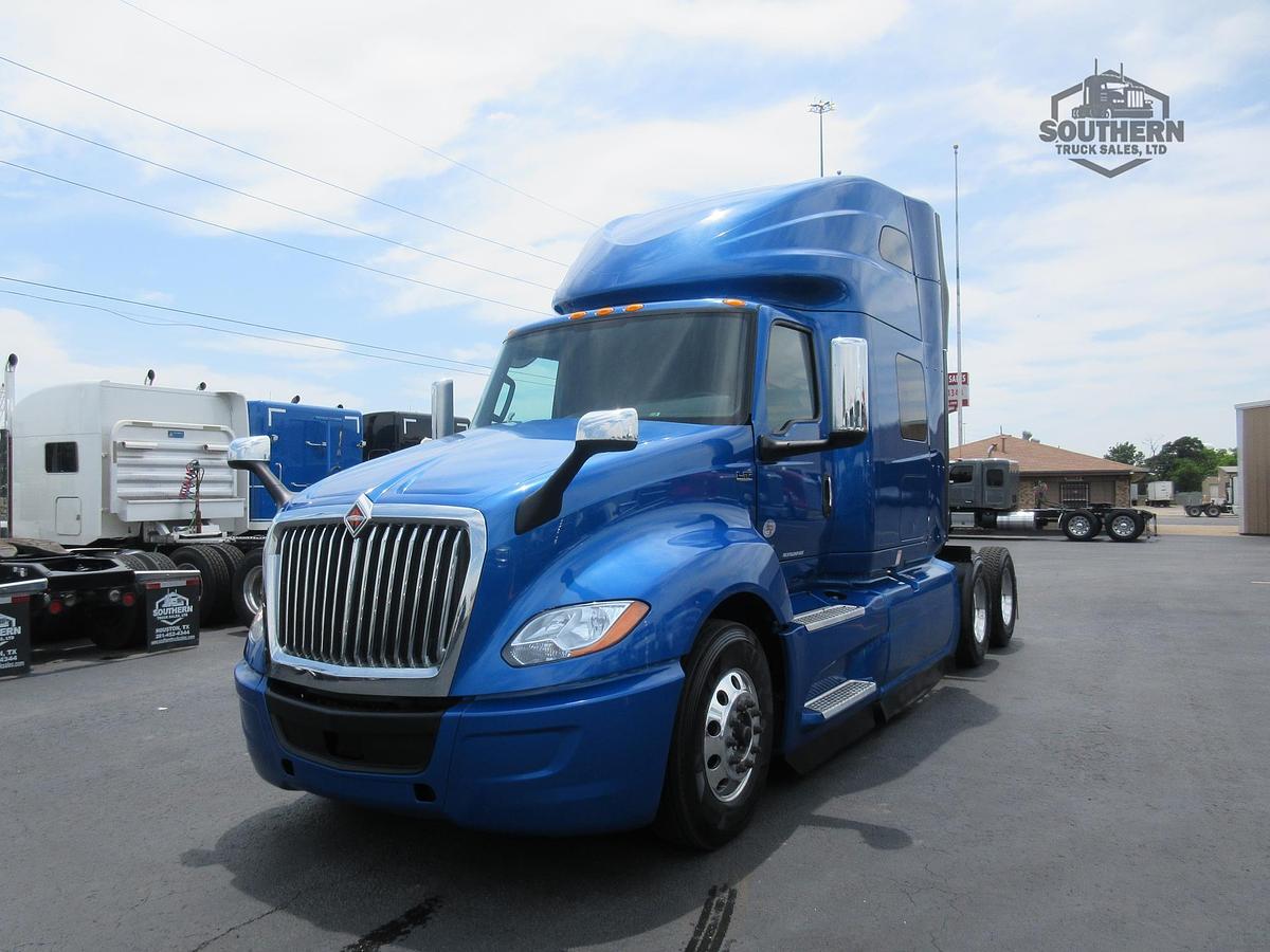 Used 2021 INTERNATIONAL LT
