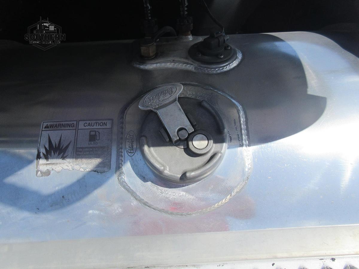 Used 2018 PETERBILT 579