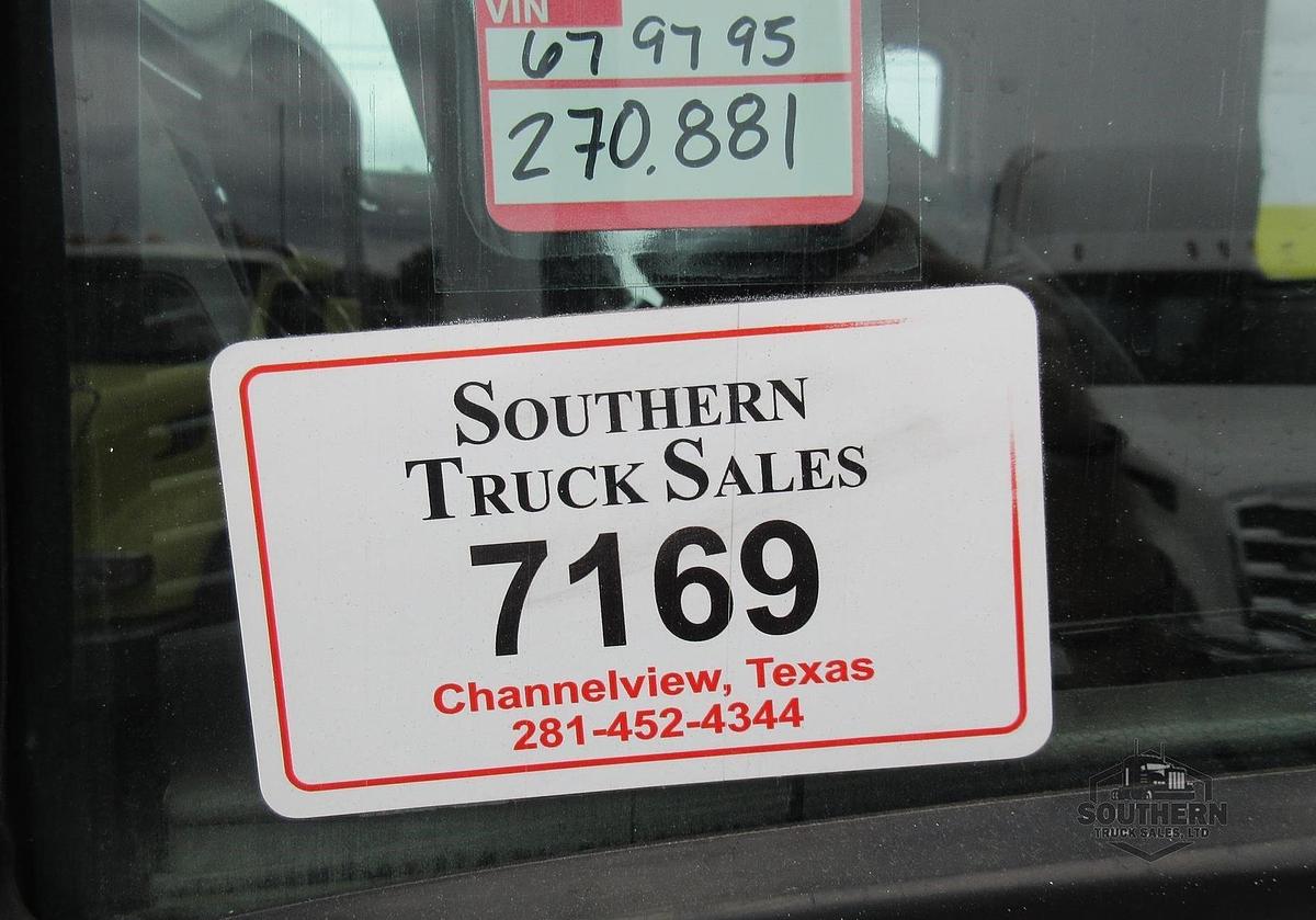 Used 2020 PETERBILT 567