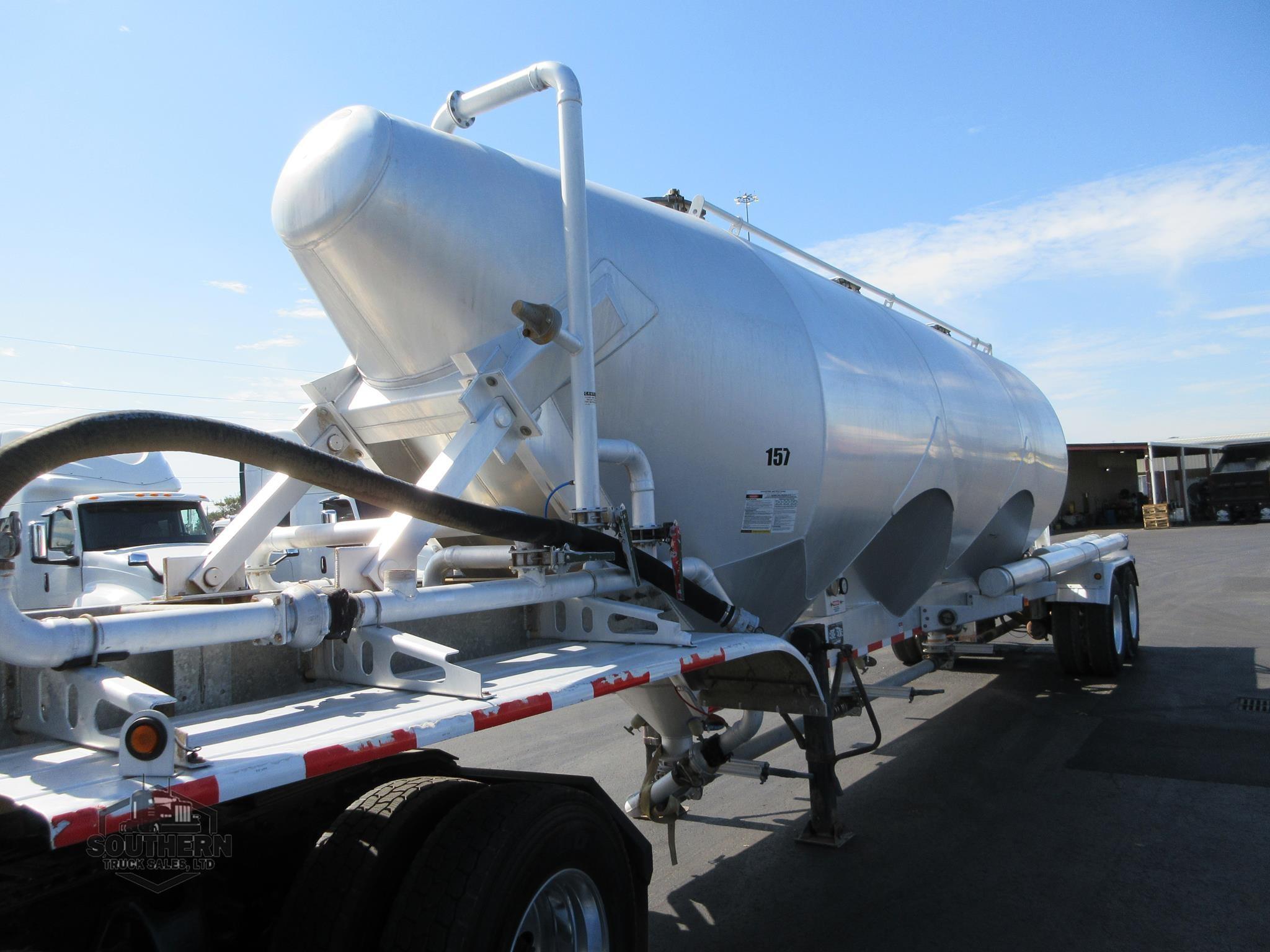 Used 2019 SOUTHERN WELDING Tandem Axle