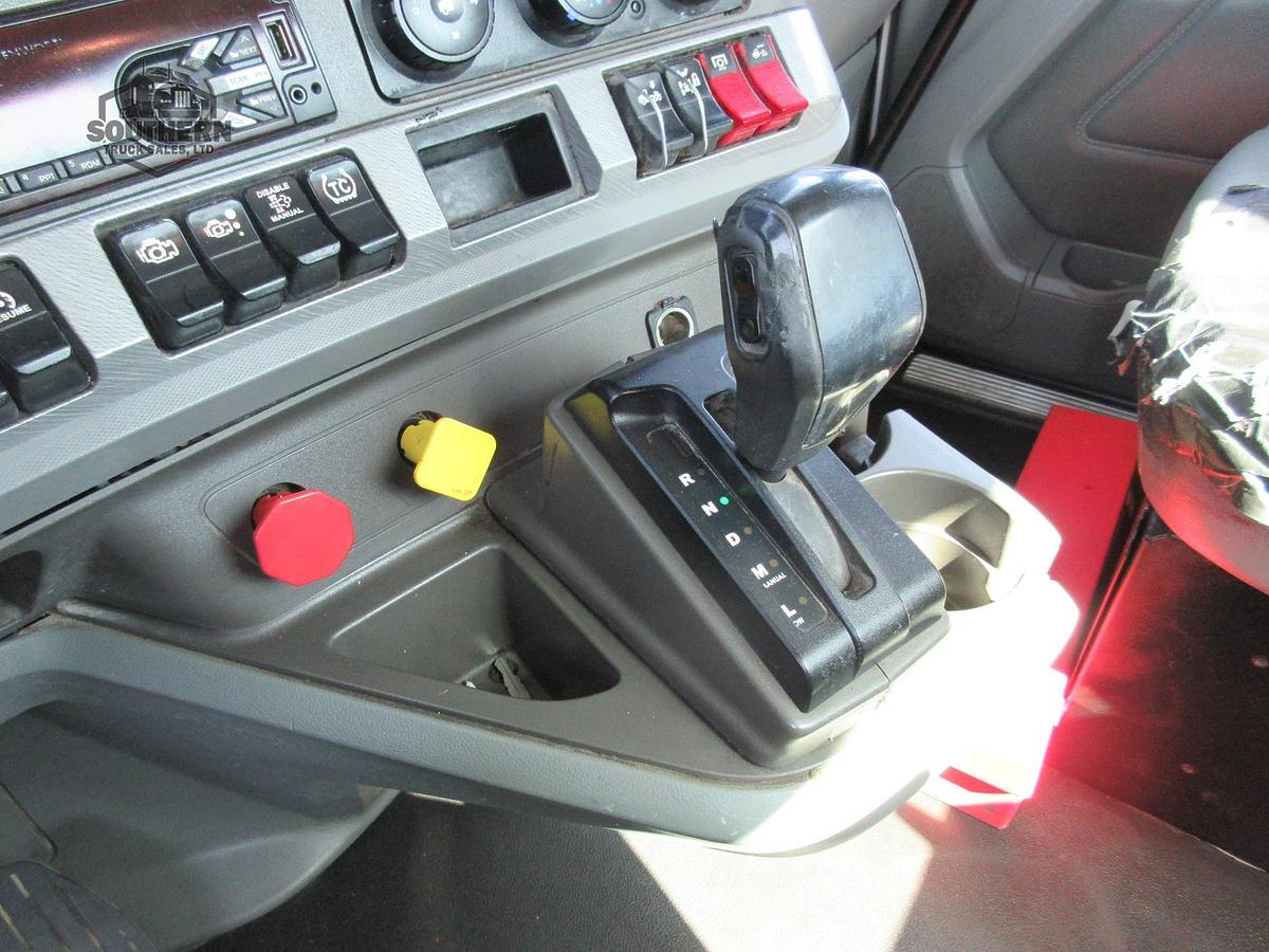 Used 2016 KENWORTH T880