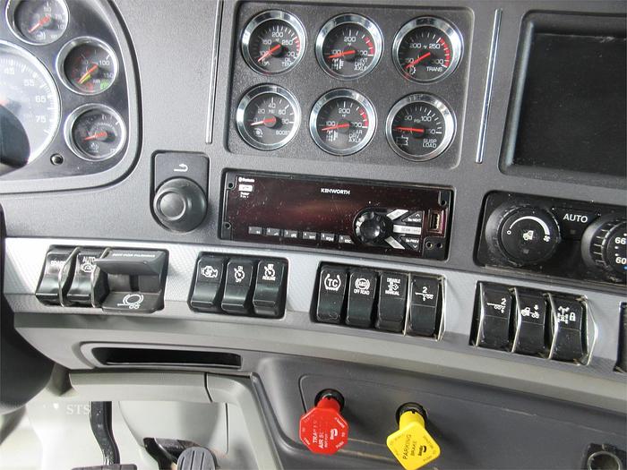 Used 2021 KENWORTH T880
