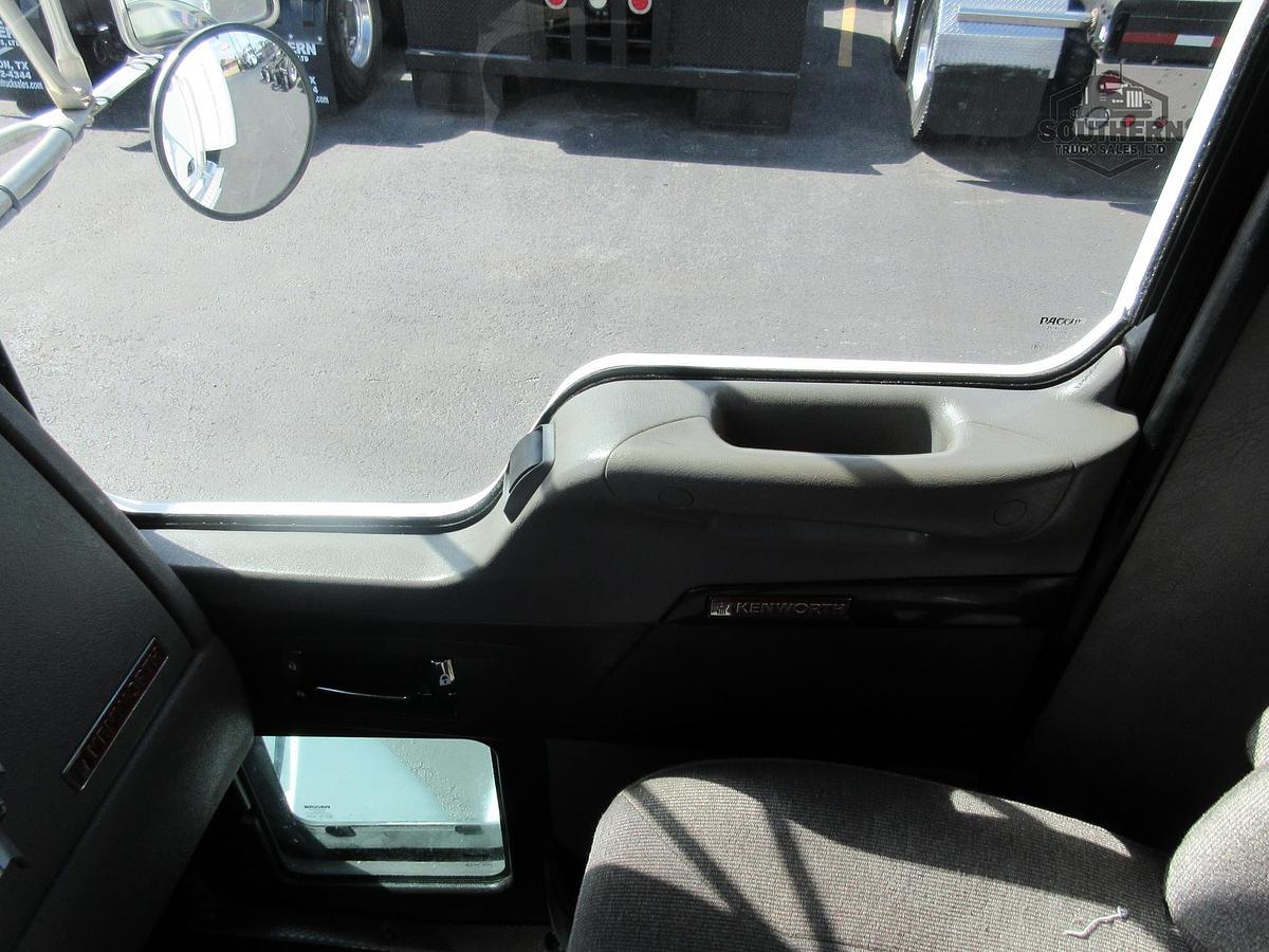 Used 2021 KENWORTH T270