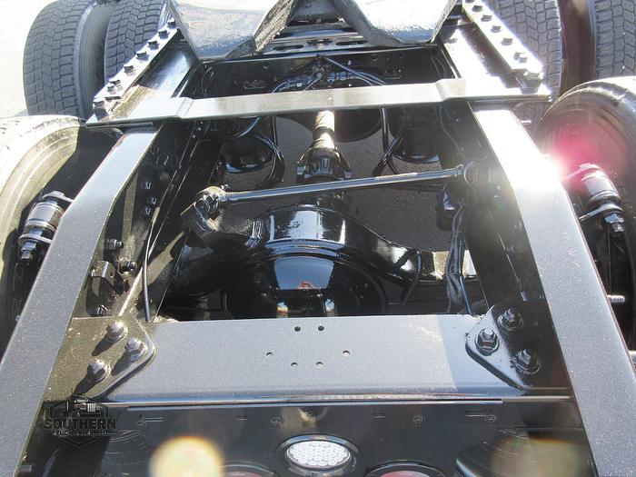 Used 2020 FREIGHTLINER CASCADIA 126