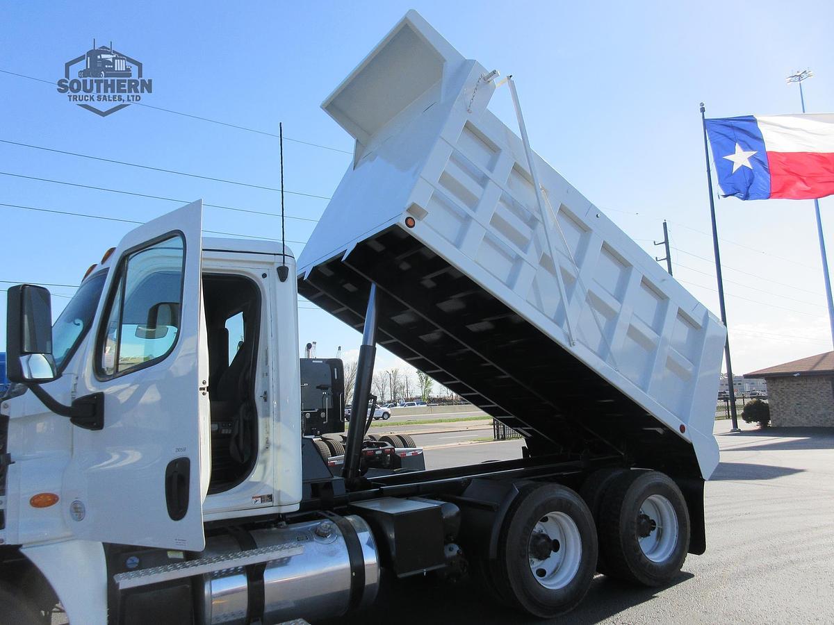 Used 2020 FREIGHTLINER CASCADIA 125