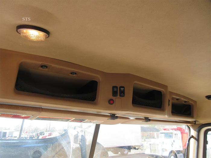 Used 2012 MACK GRANITE GU713