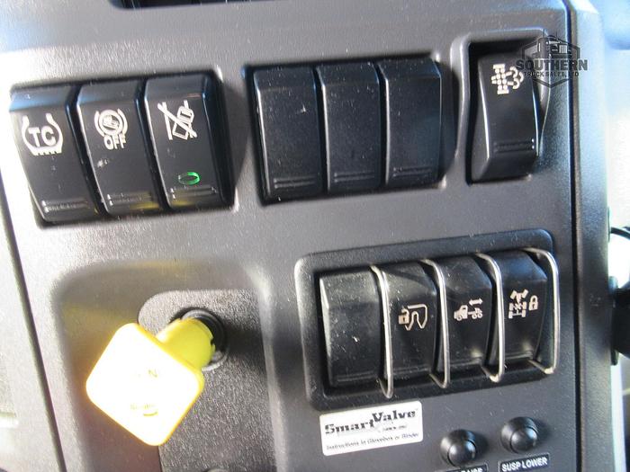 Used 2020 PETERBILT 579