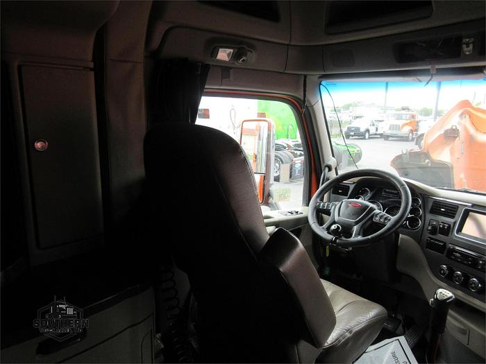 Used 2018 PETERBILT 567