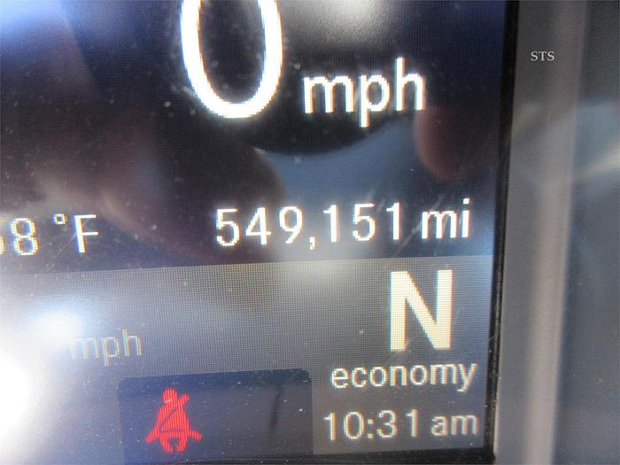 Used 2018 FREIGHTLINER CASCADIA 116